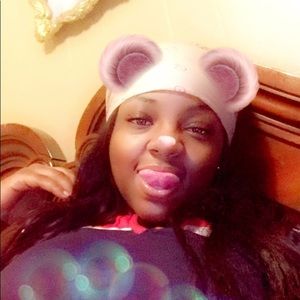 Meet your Posher, Randinesha